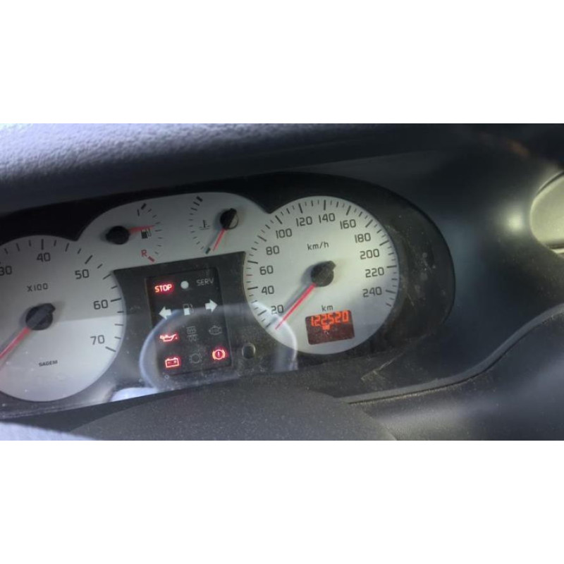 Pare boue avant droit RENAULT MEGANE 1 PHASE 2 COUPE d’occasion
