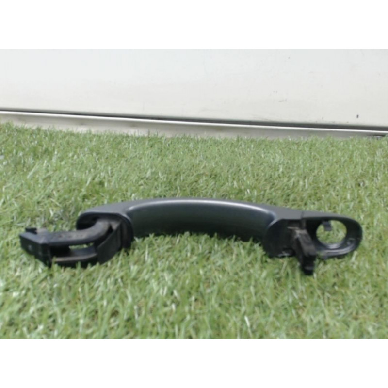 Poignee porte avant gauche VOLKSWAGEN GOLF PLUS PHASE 2 d’occasion