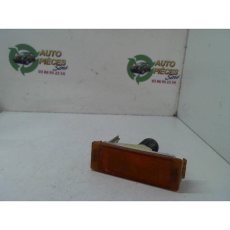 Optique avant secondaire droit (feux)(clignotant) RENAULT EXPRESS PHASE 1 d’occasion