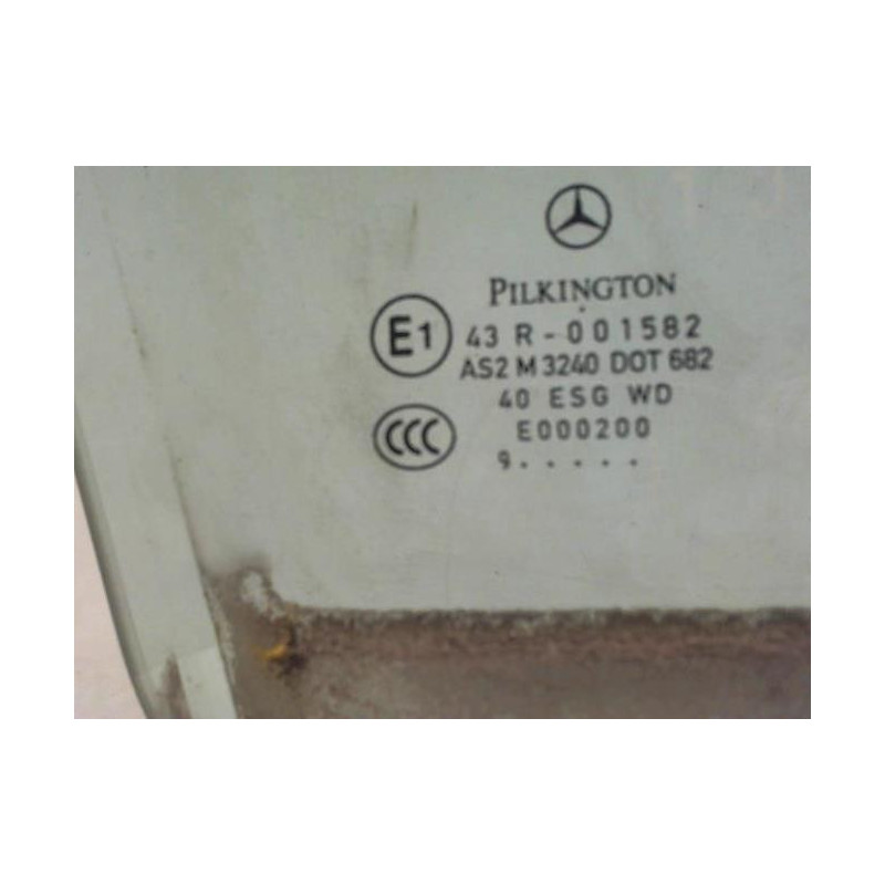 Vitre avant droit MERCEDES CLASSE A 169 PHASE 2 d’occasion