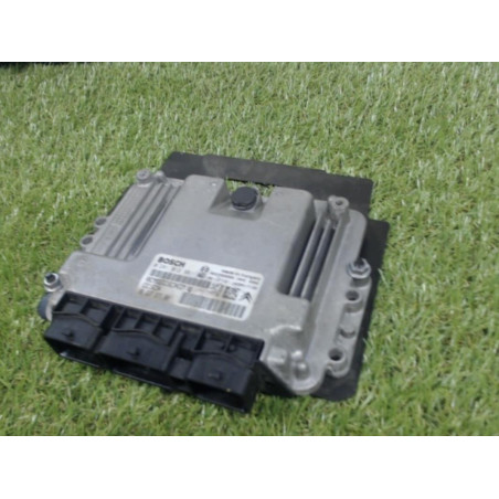 Calculateur moteur CITROEN C4PICASSO PICAS GD d’occasion