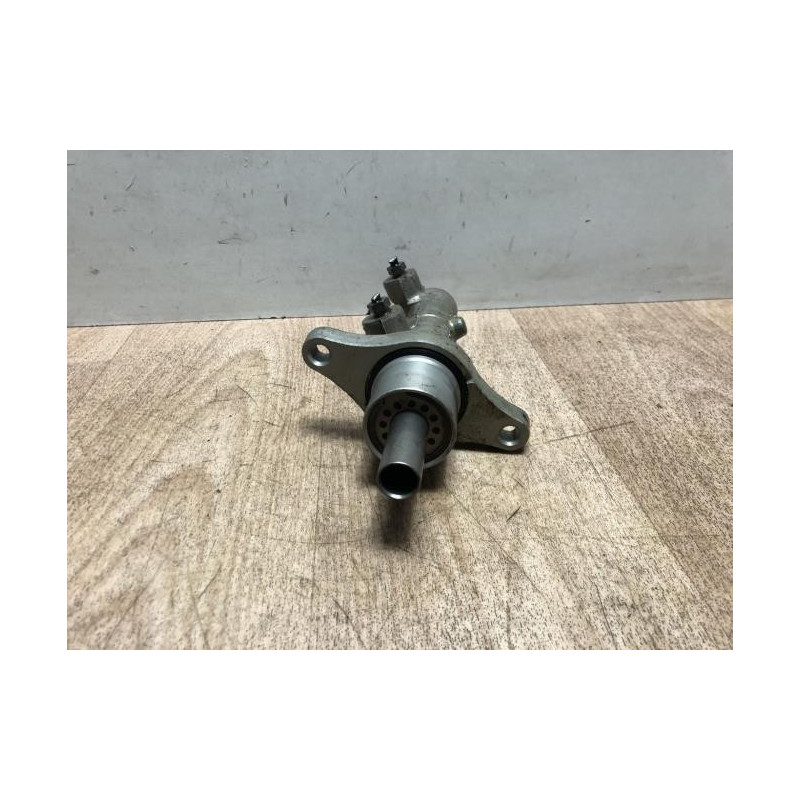 Maitre cylindre (freinage) PEUGEOT EXPERT 2 d’occasion
