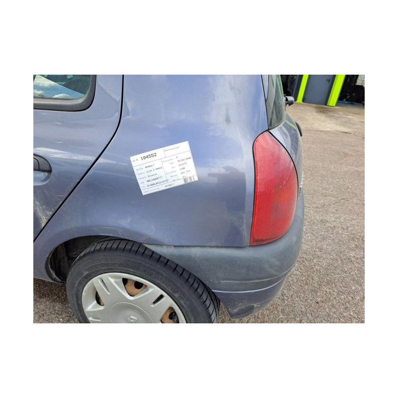 Calandre RENAULT CLIO 2 PHASE 1 d’occasion