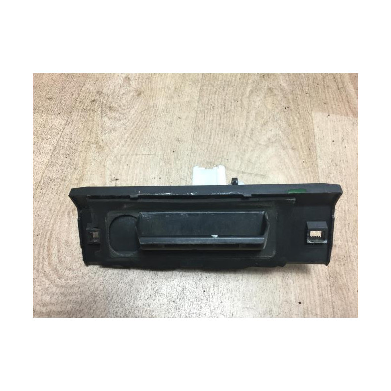 Bouton de coffre PEUGEOT 206 PHASE 2 d’occasion