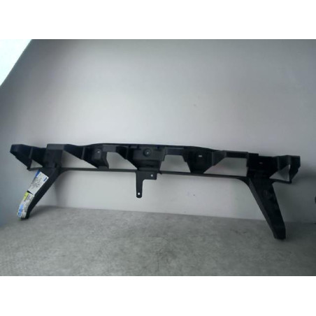 Support de pare chocs avant FORD FOCUS 3 PHASE 1 d’occasion