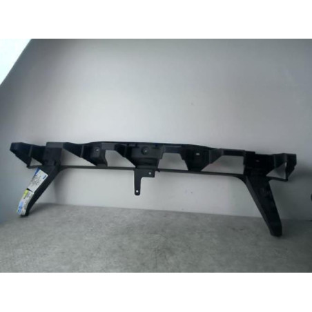 Support de pare chocs avant FORD FOCUS 3 PHASE 1 d’occasion