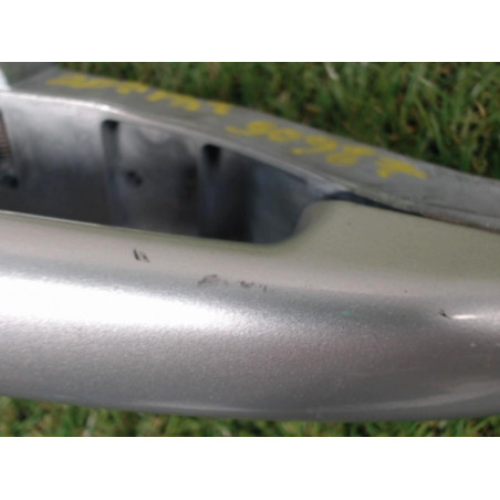 Poignee porte avant gauche PEUGEOT 207 PHASE 1 d’occasion