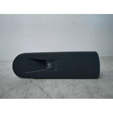 Interrupteur de leve vitre avant droit RENAULT CLIO 4 PHASE 1 d’occasion