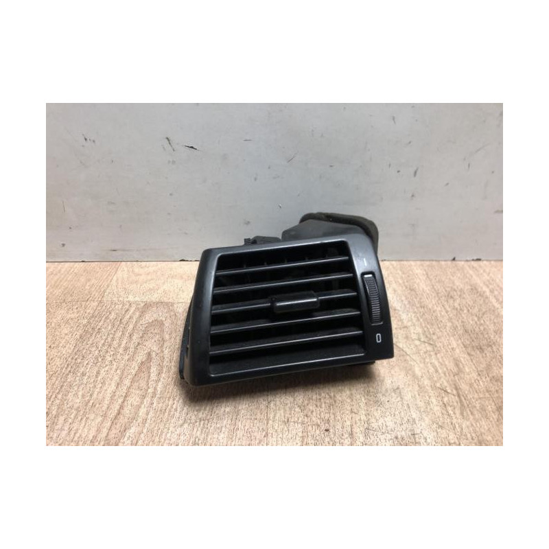 Aerateur tableau de bord avant gauche BMW SERIE 3 E46 PHASE 2 d’occasion