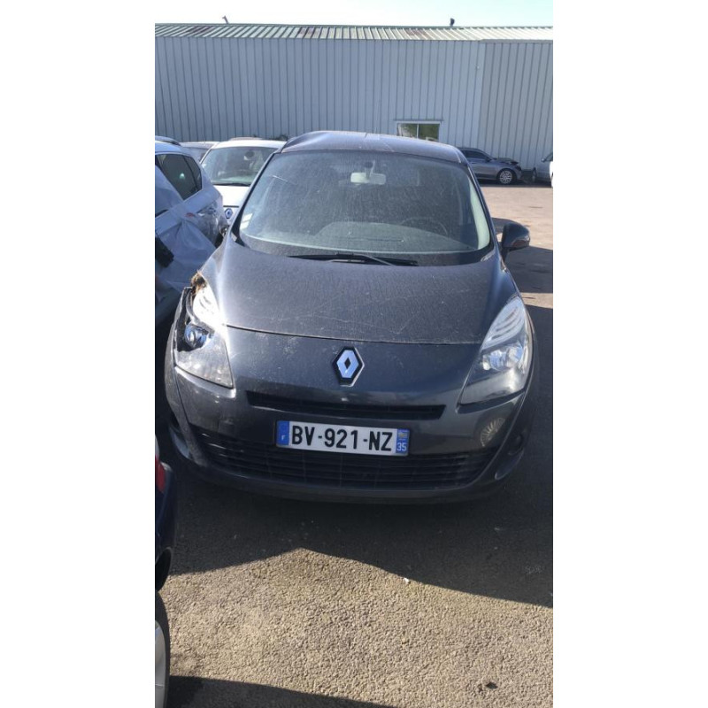 Siege avant droit RENAULT GRAND SCENIC 3 PHASE 1 d’occasion
