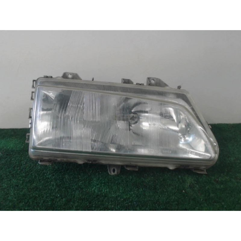 Optique avant principal droit (feux)(phare) PEUGEOT  d’occasion