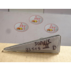 Repetiteur clignotant avant droit  (Feux) RENAULT SCENIC SCEN II d’occasion