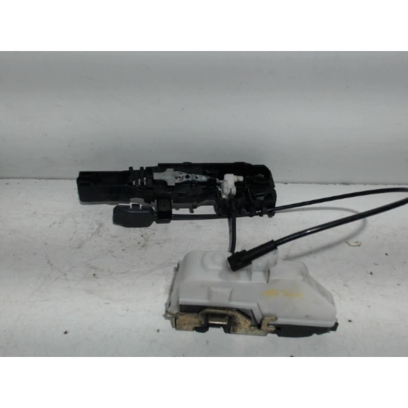Serrure avant droit RENAULT GRAND SCENIC 2 PHASE 2 d’occasion