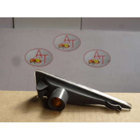 Repetiteur clignotant avant droit  (Feux) RENAULT SCENIC SCEN II d’occasion