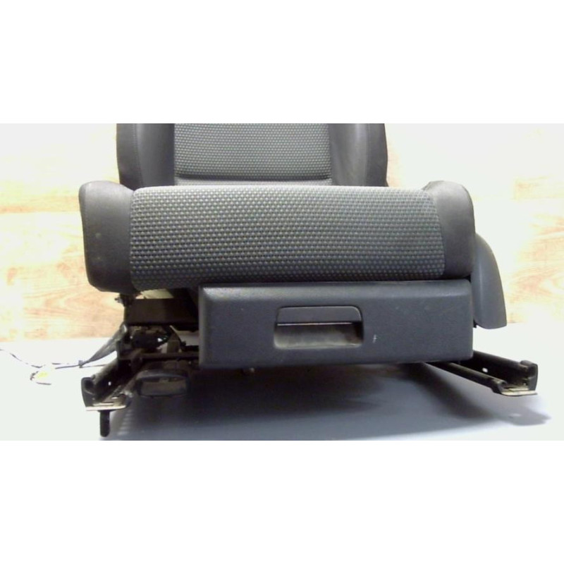 Siege avant gauche VOLKSWAGEN GOLF 6 d’occasion