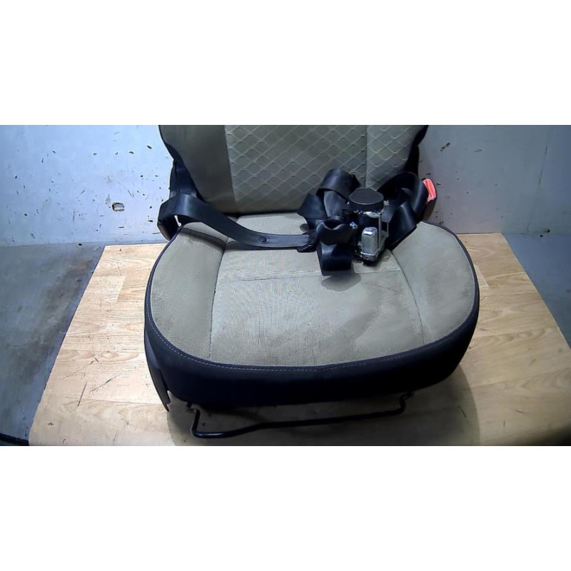 Siege avant droit RENAULT GRAND SCENIC 3 PHASE 1 d’occasion