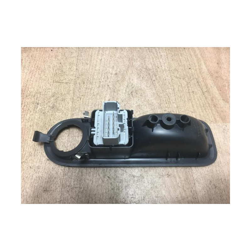 Interrupteur de leve vitre avant gauche RENAULT TWINGO 2 PHASE 1 d’occasion