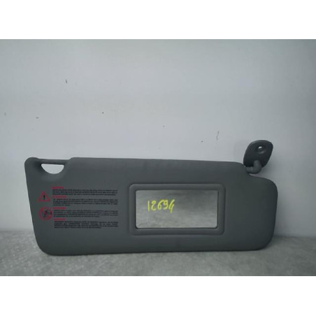 Pare soleil droit RENAULT CLIO 2 PHASE 2 d’occasion