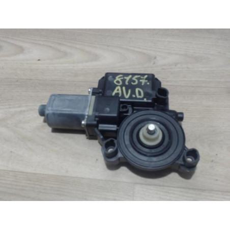 Moteur essuie glace avant droit VOLKSWAGEN BEETLE 2 CABRIO PHASE 1 d’occasion