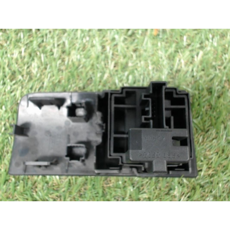 Commande de reglage hauteur de phare RENAULT MEGANE III PHASE 1 d’occasion