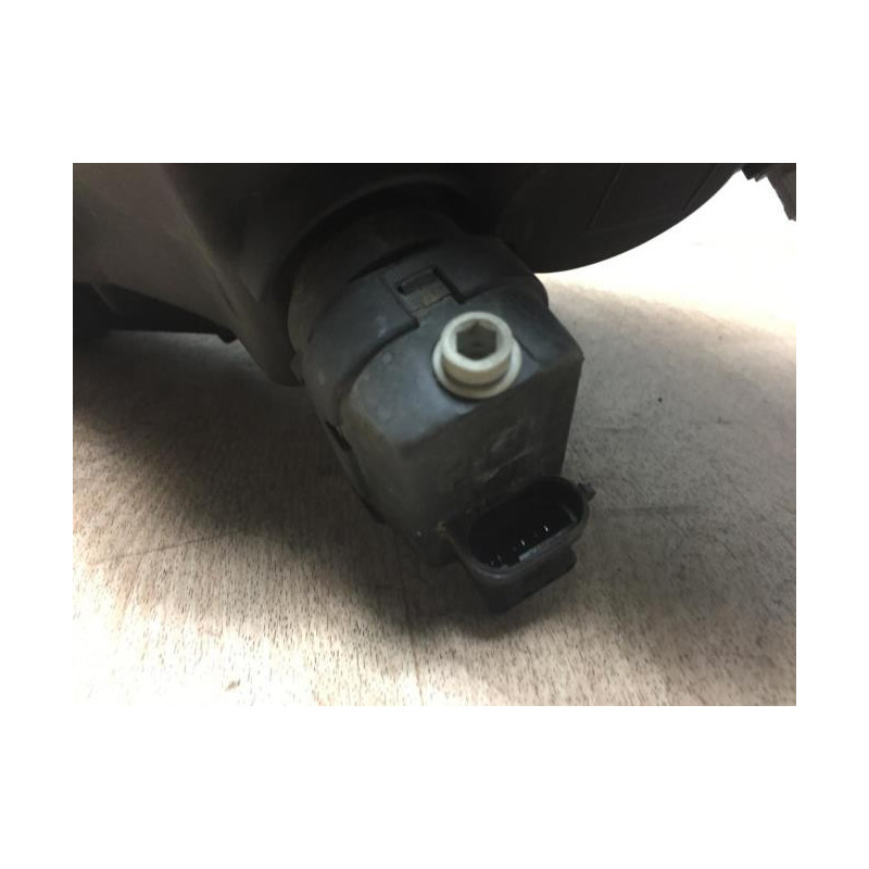 Optique avant principal droit (feux)(phare) RENAULT KANGOO 1 PHASE 2 d’occasion