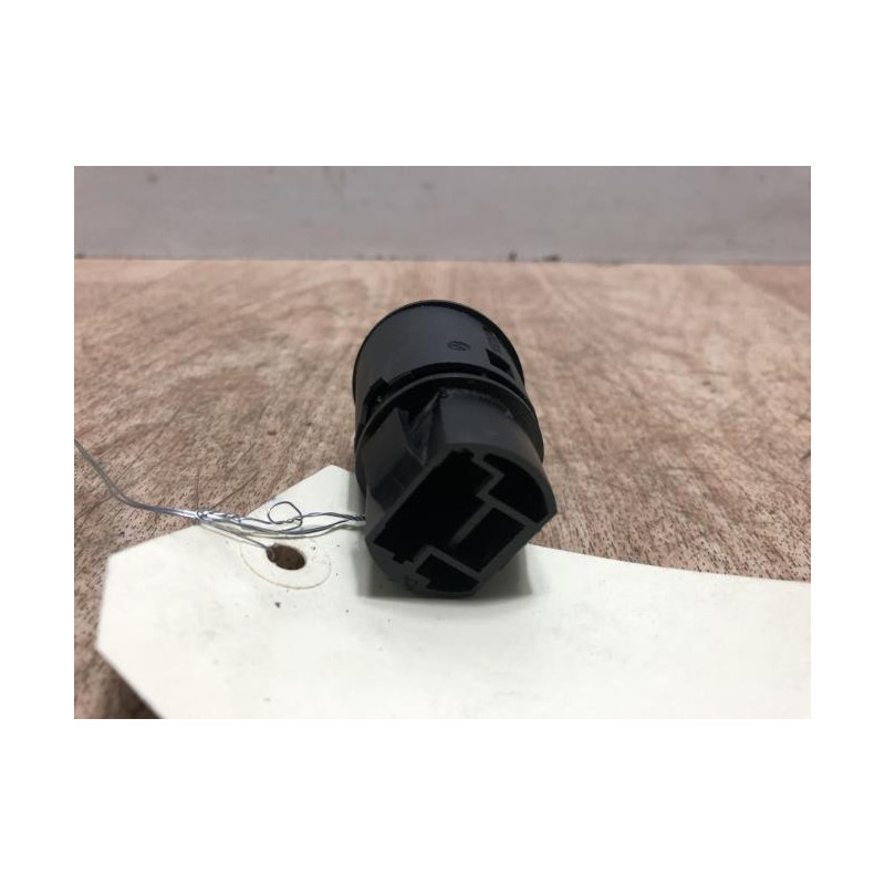 Bouton de demarrage RENAULT MEGANE 2 PHASE 1 CABRIOLET d’occasion