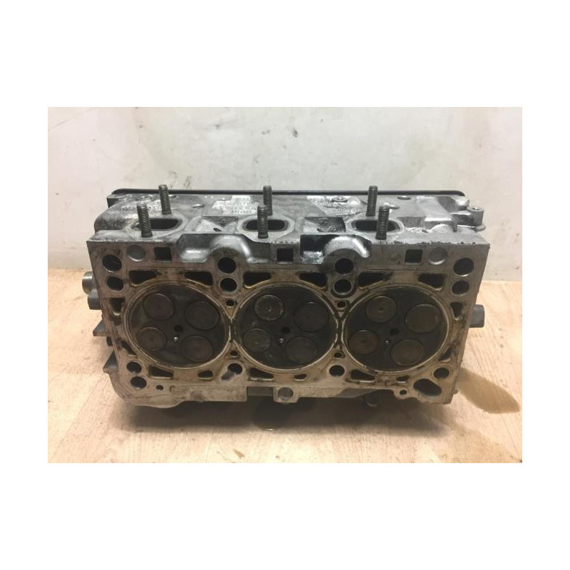 Culasse AUDI A4 2 PHASE 1 d’occasion
