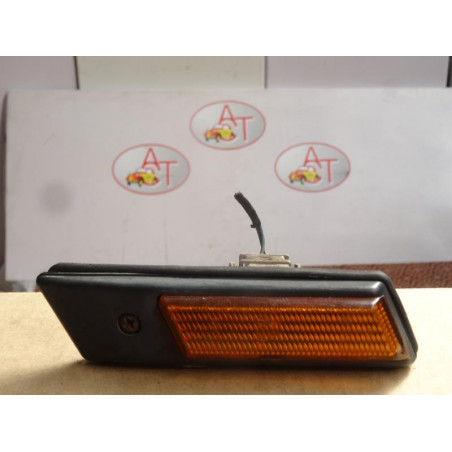 Repetiteur clignotant avant gauche (Feux) BMW  d’occasion