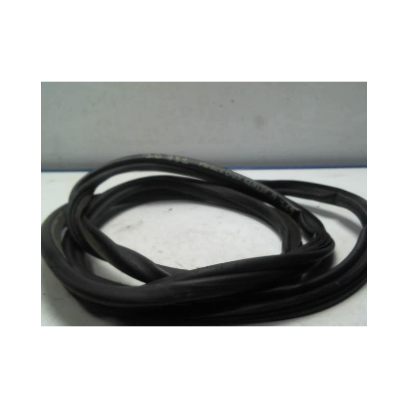 Joint de coffre MERCEDES CLASSE A 169 PHASE 1 d’occasion