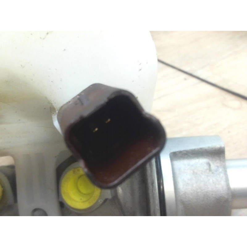 Maitre cylindre (freinage) CITROEN C4 II d’occasion