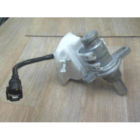 Maitre cylindre (freinage) CITROEN C4 II d’occasion