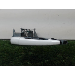 Poignee porte avant droit RENAULT CLIO II PHASE 1 d’occasion