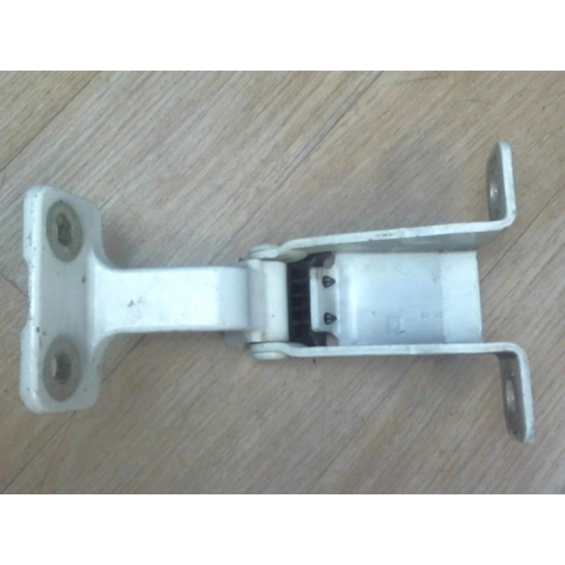 Charniere de porte arriere droit RENAULT KANGOO II d’occasion
