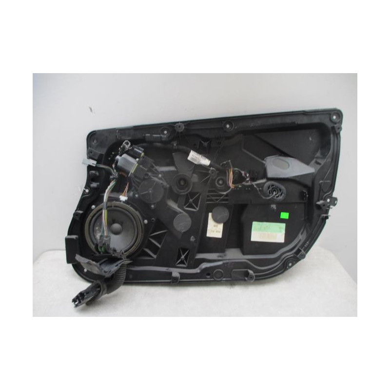 Leve vitre electrique avant droit FORD FIESTA 6 PHASE 1 d’occasion