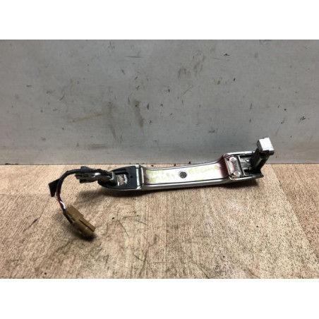 Poignee porte avant droit RENAULT MEGANE 2 PHASE 1 CABRIOLET d’occasion